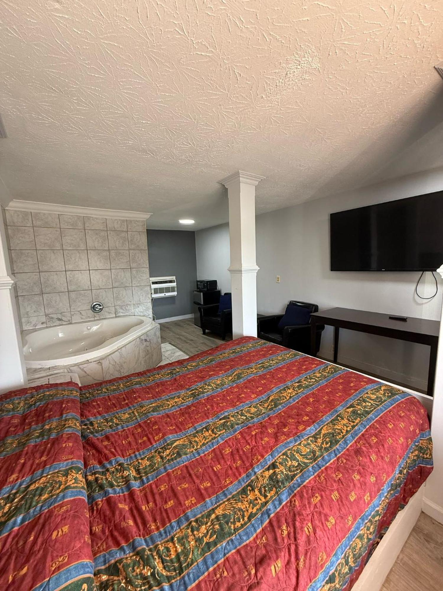 Blisspoint Inn Fka Motel 6T7 Indianapolis Exterior foto